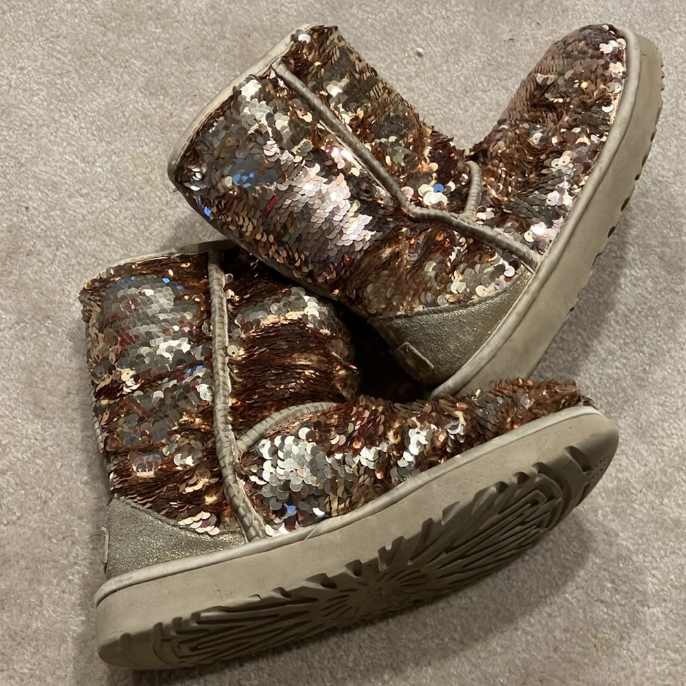 Ugg Boots Gold Sequin With Tan In Very Good Condi… - image 6